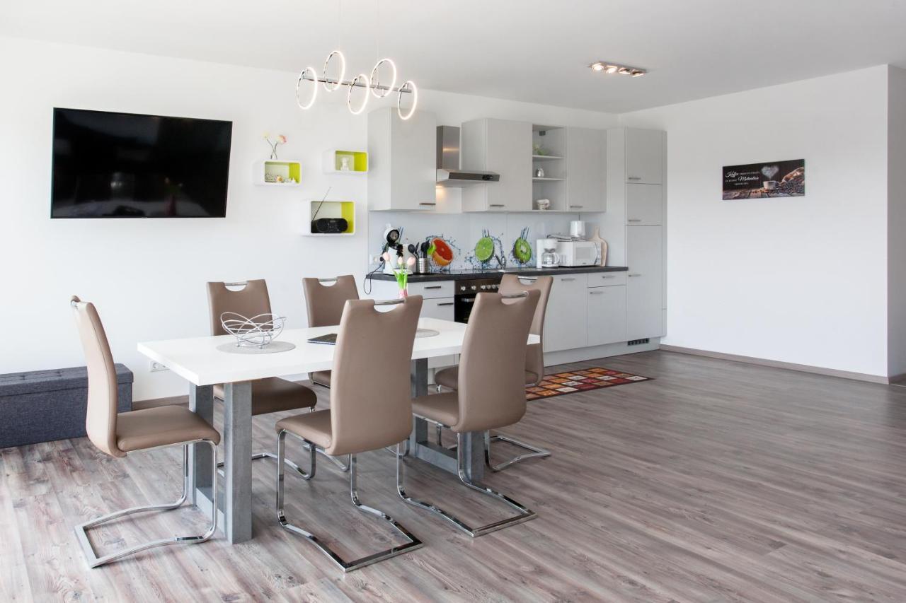 Kaiser - Ferienwohnungen Dreiburgenblick Patersberg Esterno foto